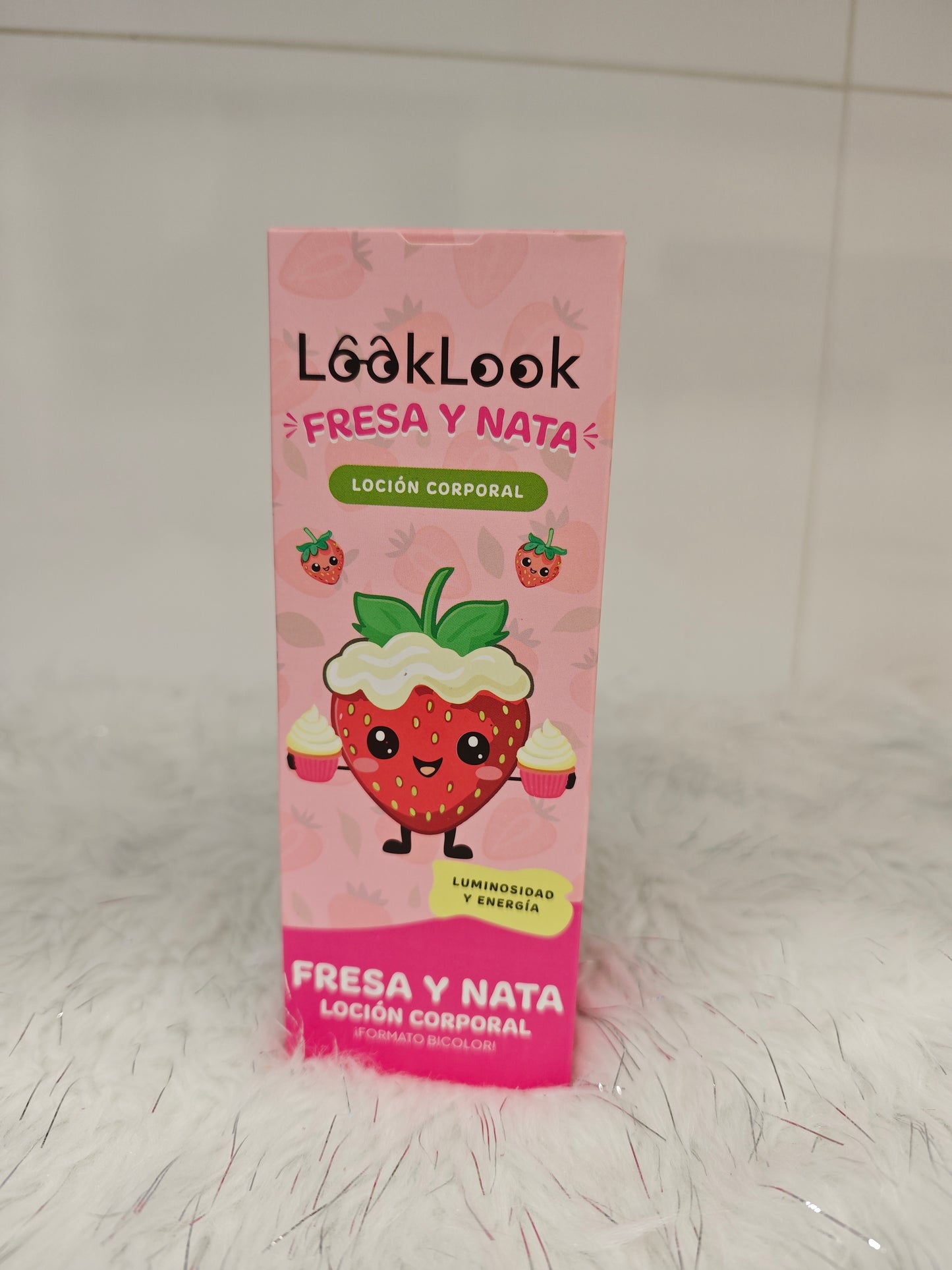 1 Loción corporal fresa y nata